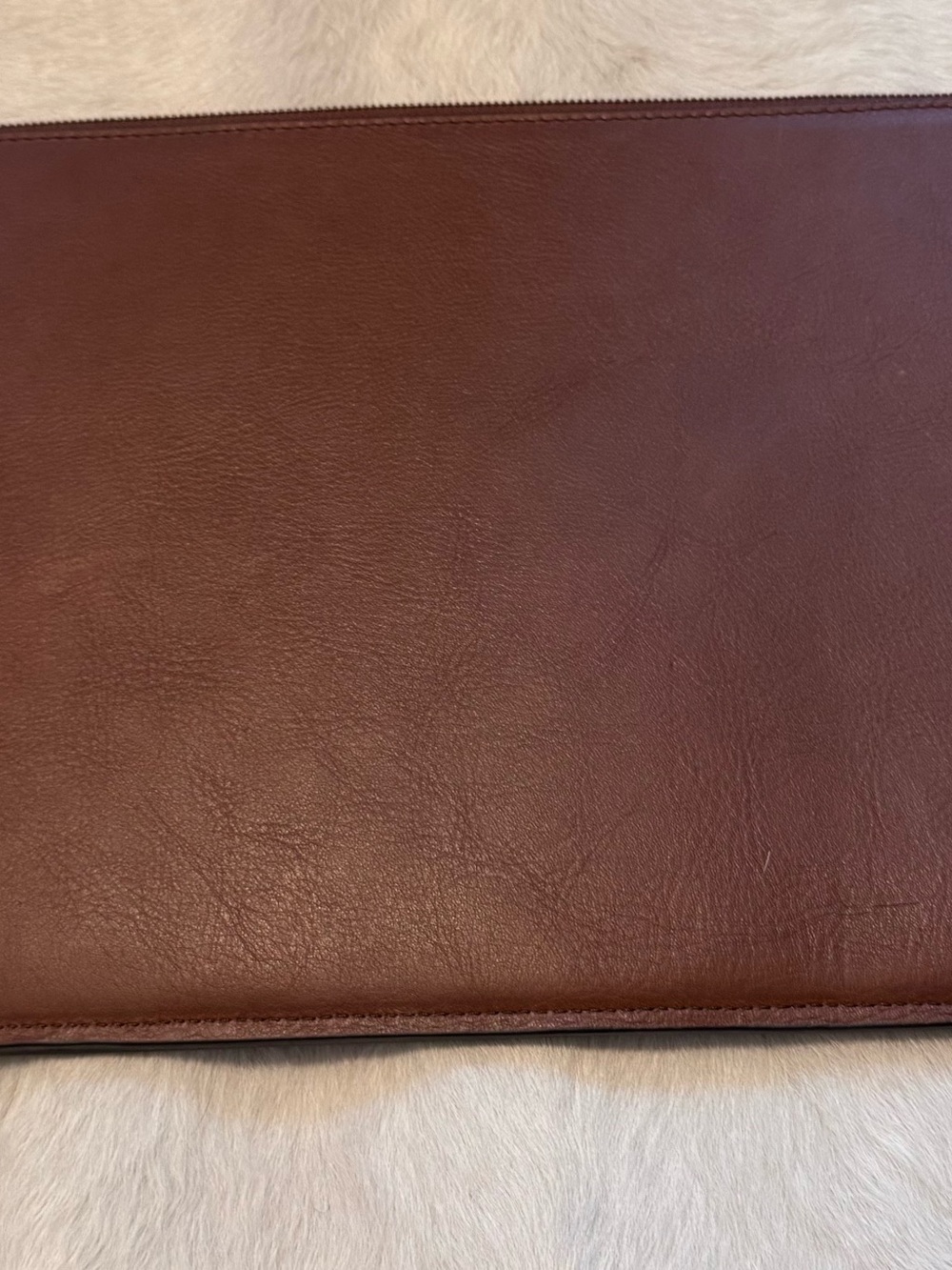 Tecovas Brown Leather Laptop/Portfolio Sleeve - Picture 6 of 7